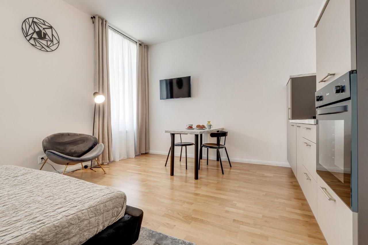 My Prague Apartments Rubesova Bagian luar foto