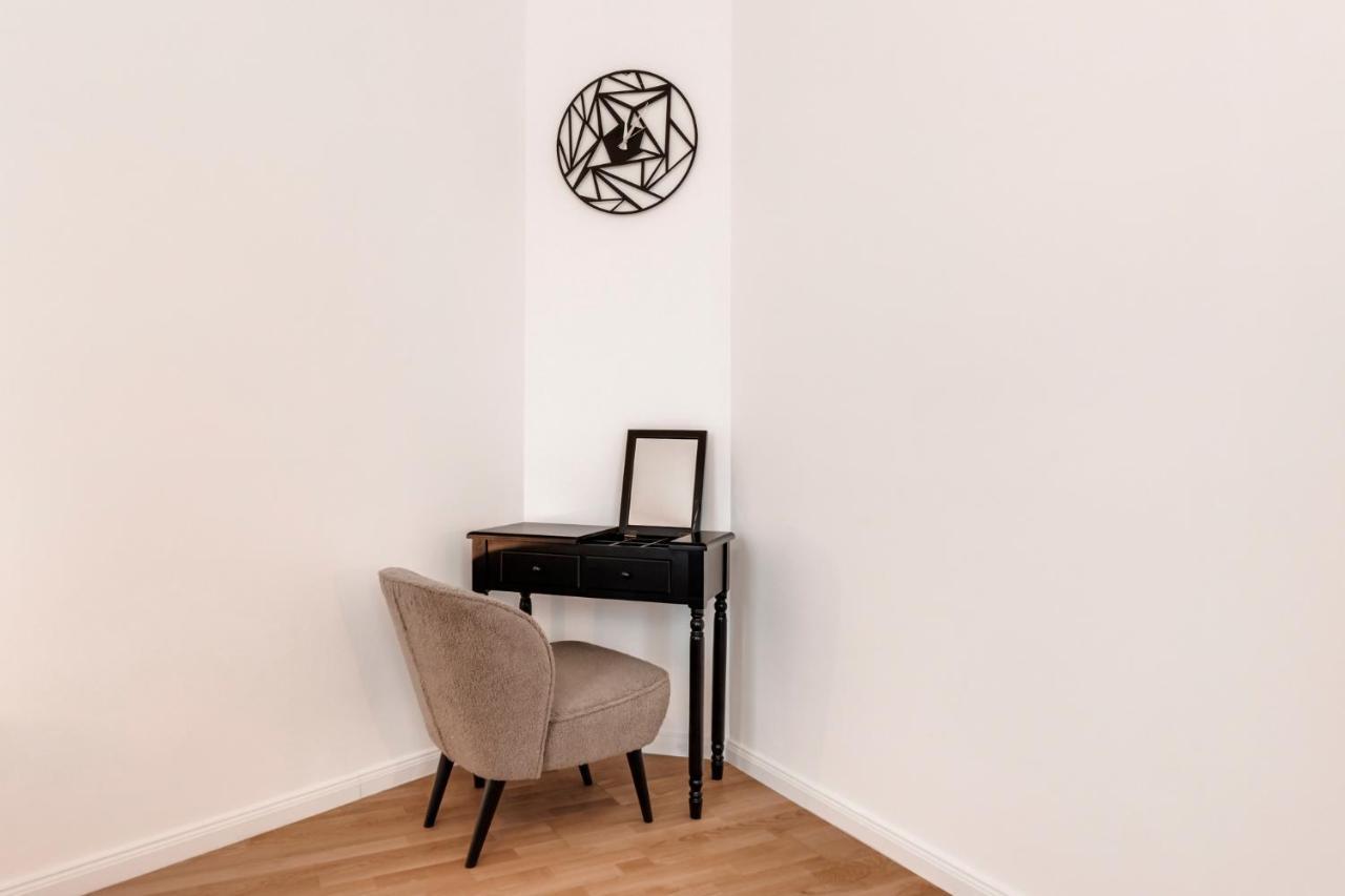 My Prague Apartments Rubesova Bagian luar foto